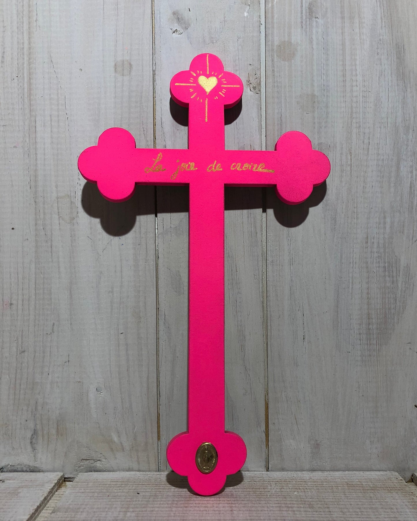 Crucifix M rose fluo