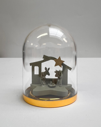 Crèche sous cloche