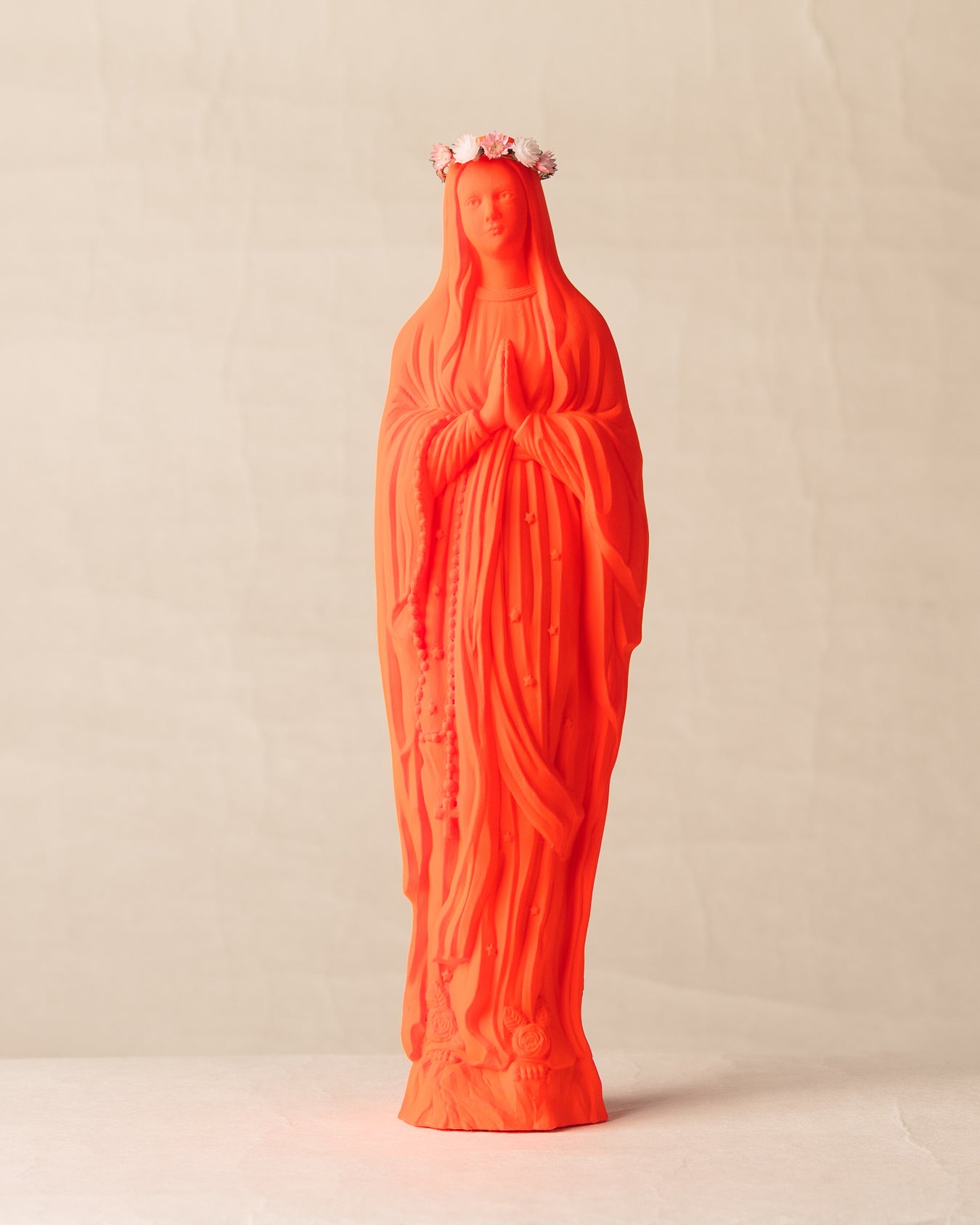 Vierge Sapristi V2 couronnée de fleurs