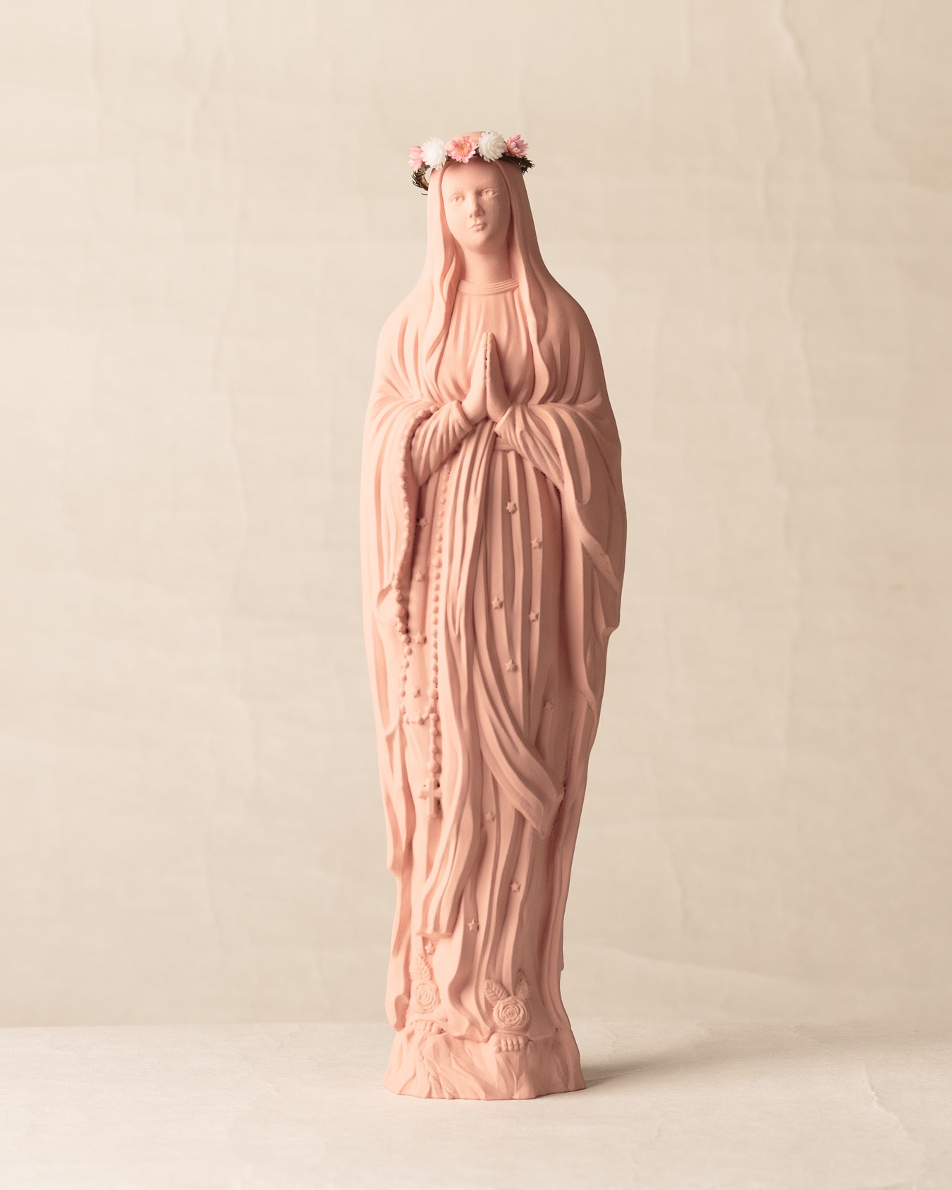 Vierge Sapristi V2 couronnée de fleurs