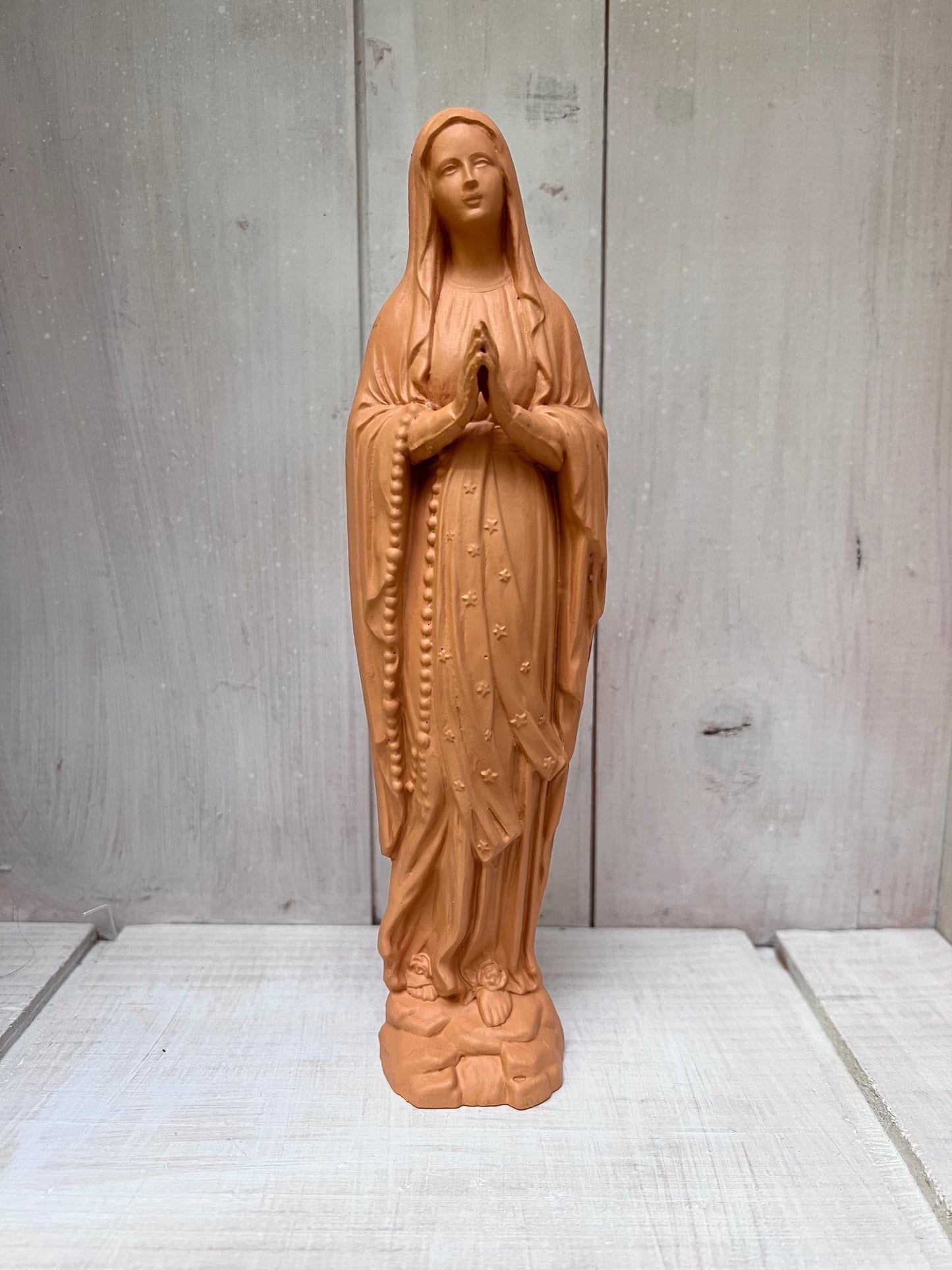 Statuette Vierge 25 cm Couronnée Fleurie