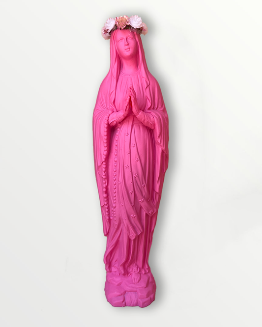 Statuette de la Vierge couronnée de fleurs