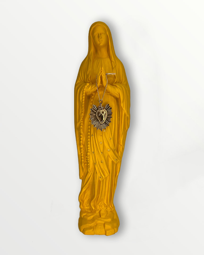 Statuette de la Vierge ex-voto