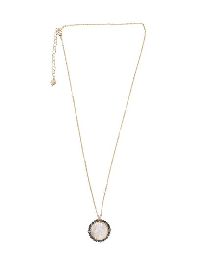 Médaille de la Vierge perlée