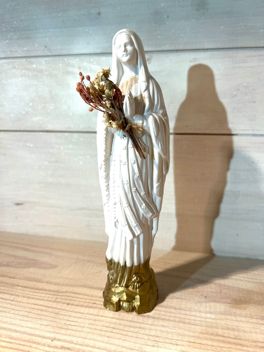 Statuette Vierge fleurie 17 cm