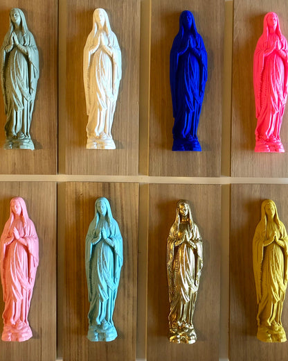 Les Vierges sur cadre